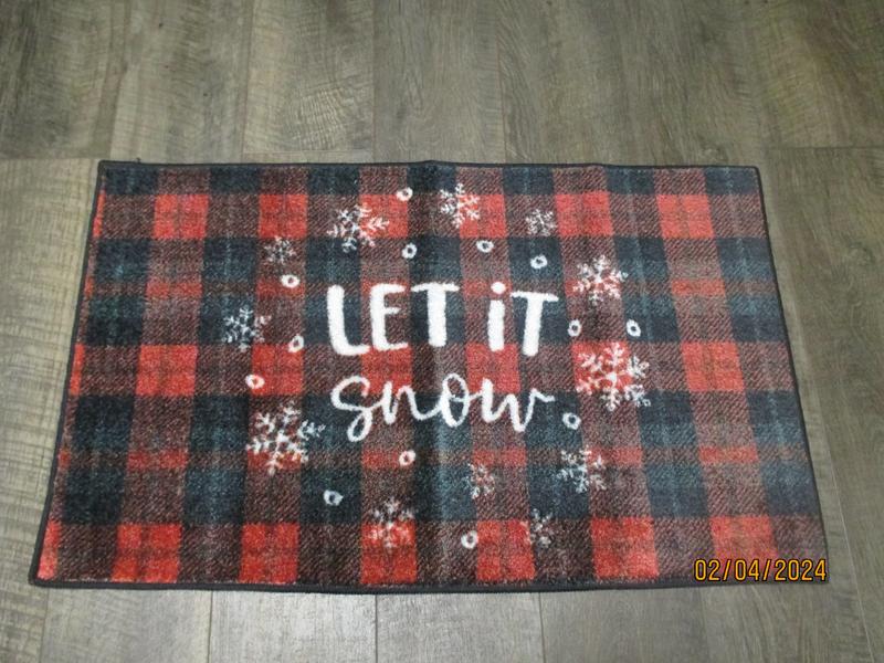 Let It Snow Accent Rug, 18