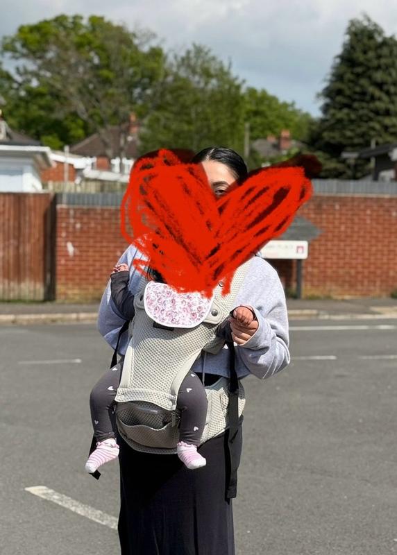Customer photo for "Airmesh baby carrier review"