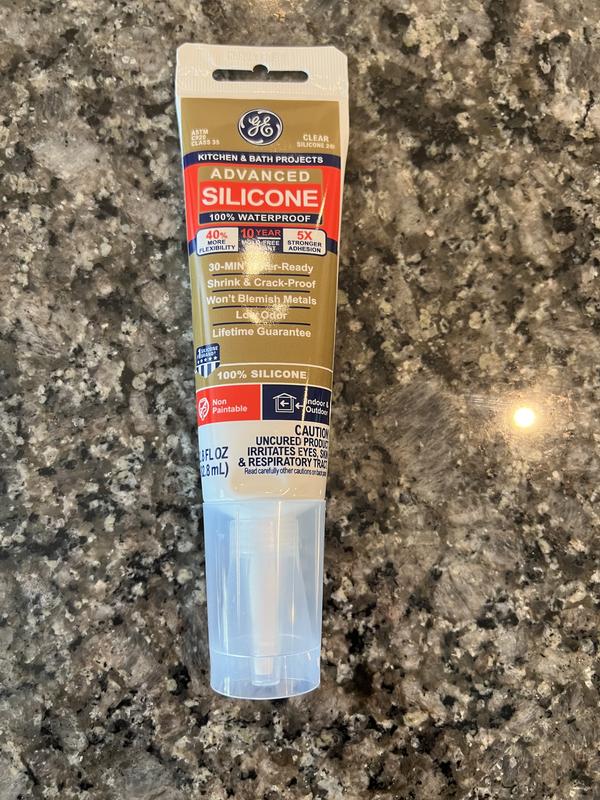 GE Advanced Silicone 2 Kitchen and Bath, Tub and Tile 2.8-oz Clear Silicone  Caulk