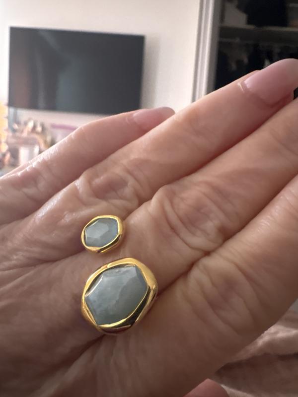 Customer photo for "Lovely ring but stone is not as expected"