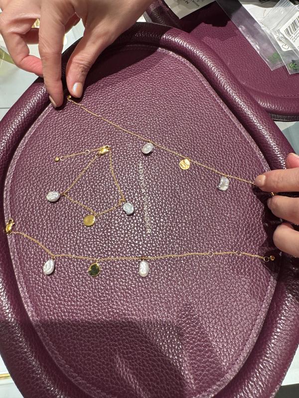 Review Thumbnail Image 0 1202936172