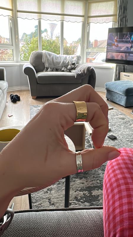 Customer photo for "Stunning ring and perfect fit"