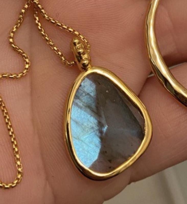 Review Thumbnail Image 0 1211452725