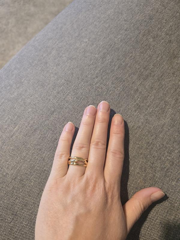 Customer photo for "Lovely shape and fit"