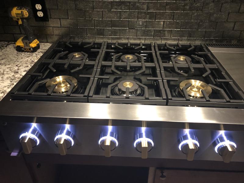 ZGU486NDTSS by Monogram - Monogram 48 Professional Gas Rangetop with 6  Burners and Griddle