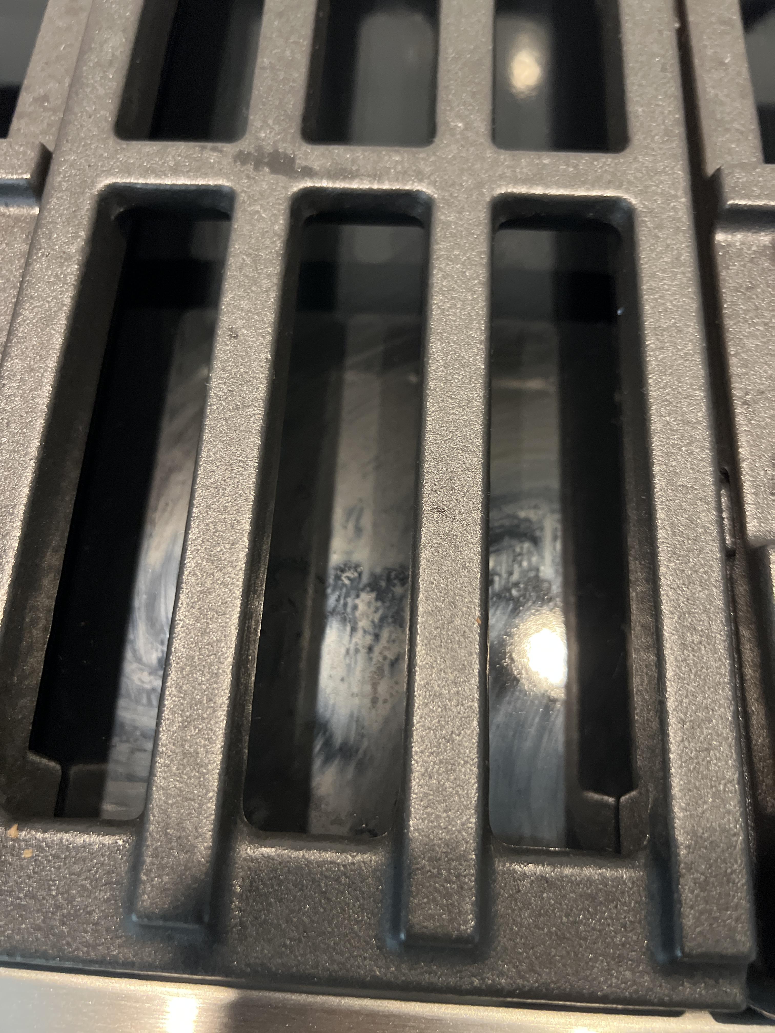 Image 3 of 4