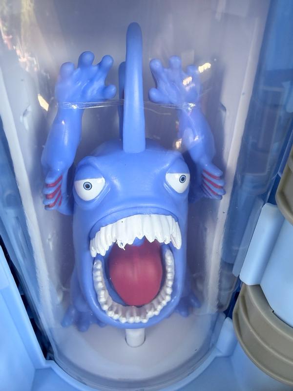 Customer carousel item 13.