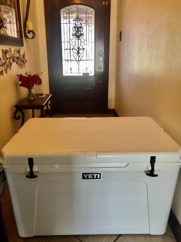 yeti tundra 210 for sale