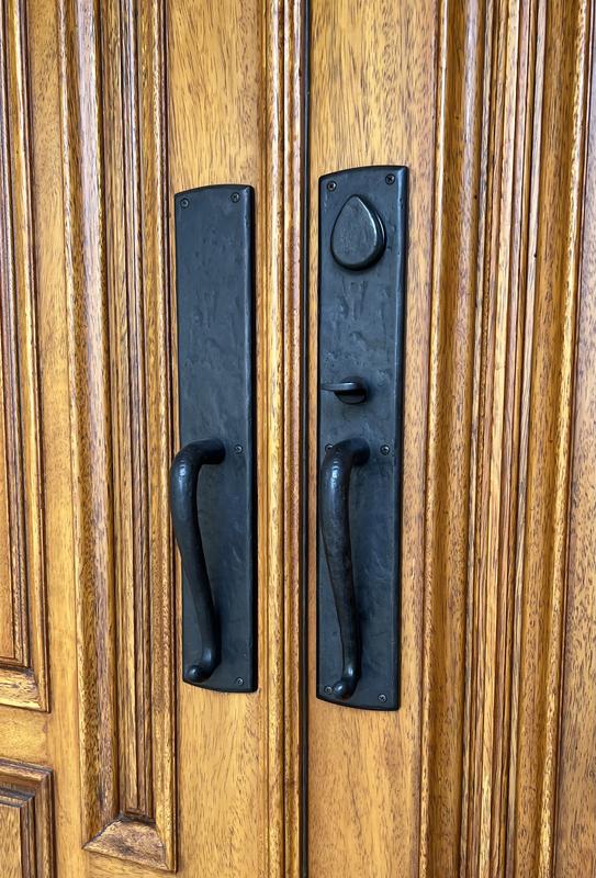 Ellis Solid Bronze Entrance Door Set with Lever Handle