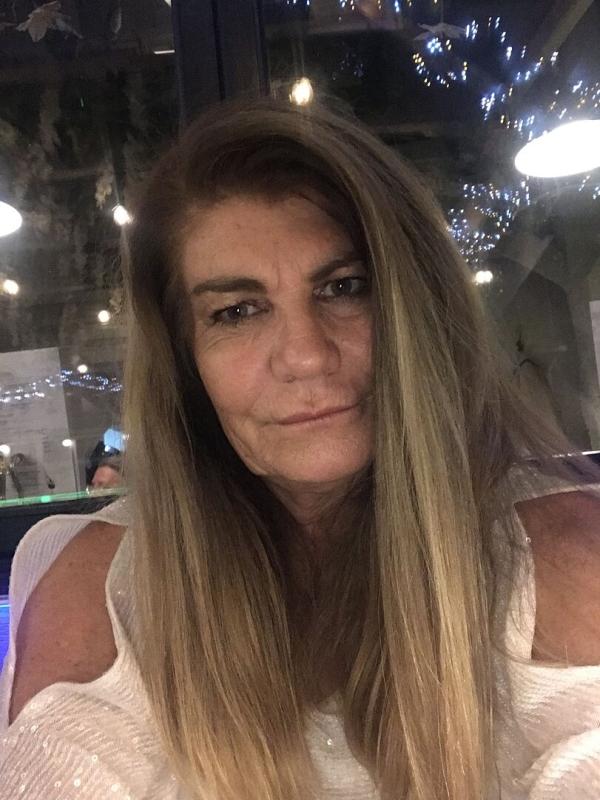 Customer photo for "Best hair product I’ve used"