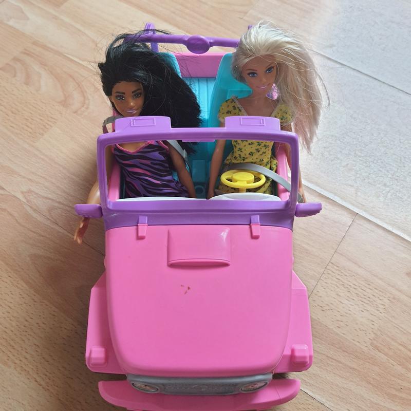 Barbie jeep with two dolls online