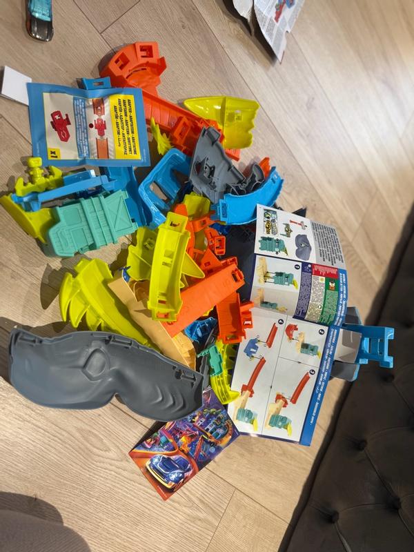 Customer carousel item 5.