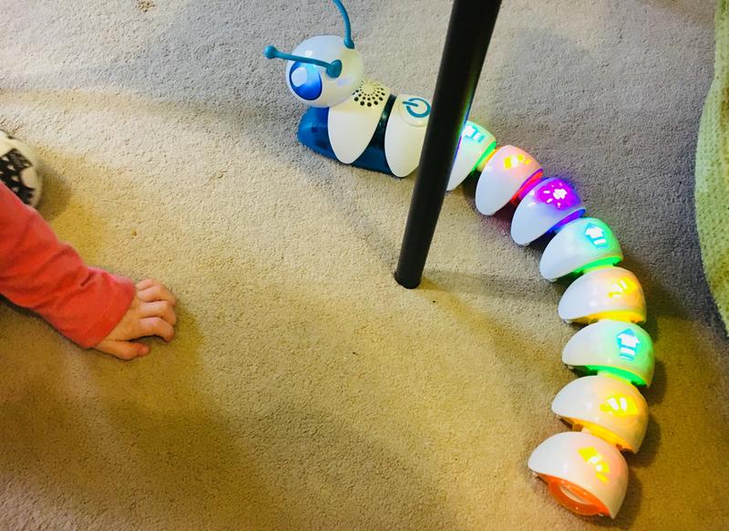 A detour under the table