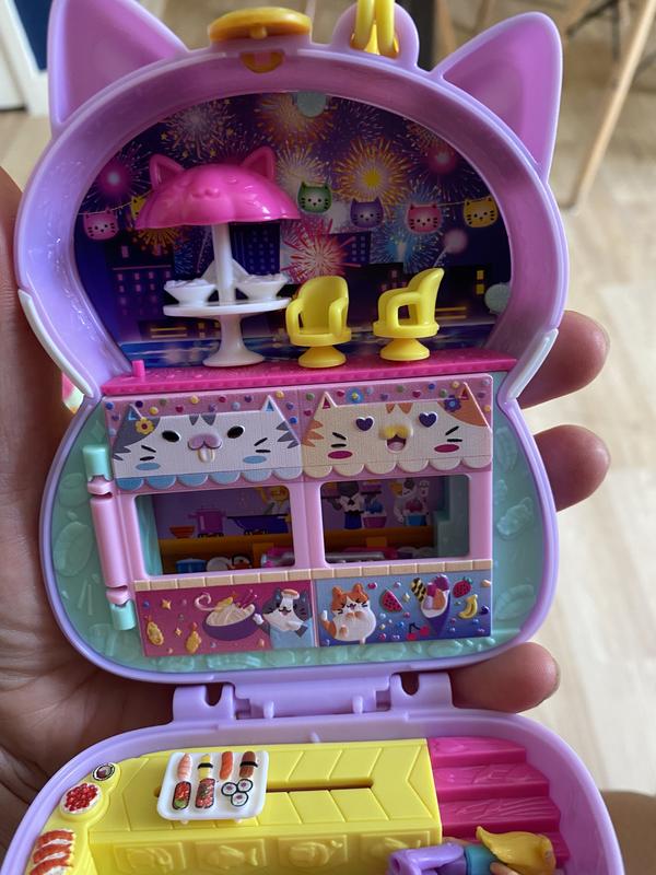 Polly pocket