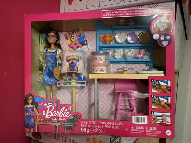 Barbie art studio playset hotsell