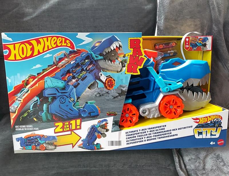 Hot Wheels® 2-in-1 City Ultimate Hauler T-Rex Transporter, Ages 4+