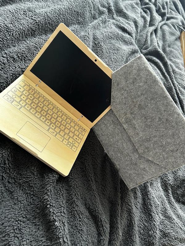 Review Thumbnail Image 0 1180895461