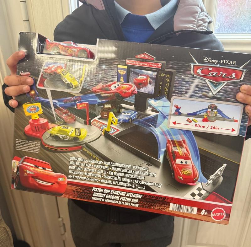 Customer carousel item 10.