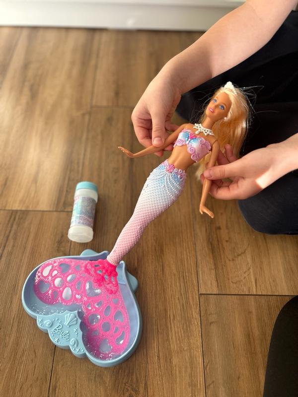 Customer carousel item 6.