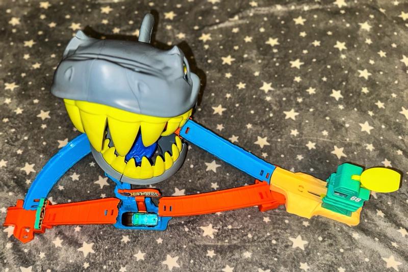 Customer carousel item 13.