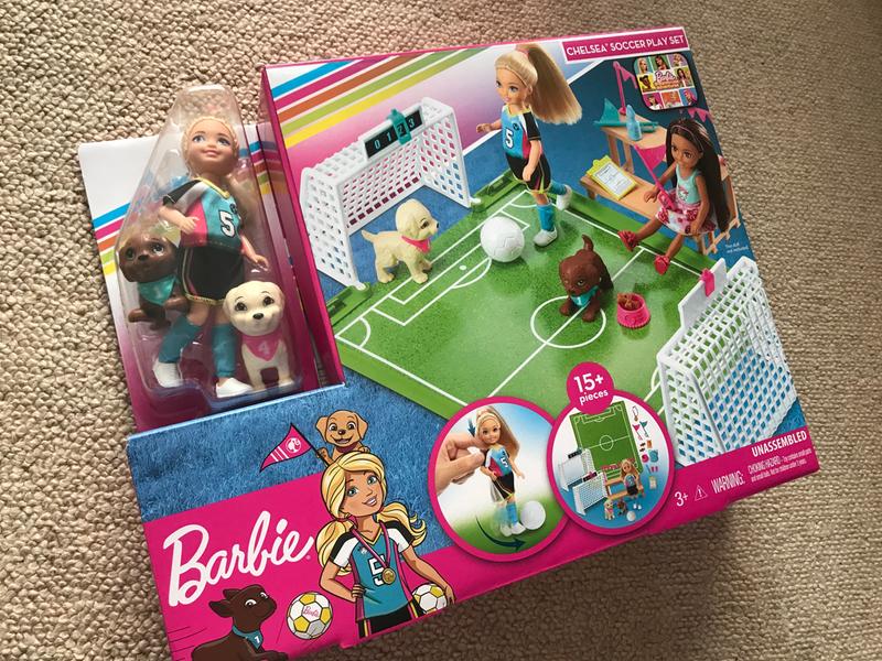 Soccer barbie online set