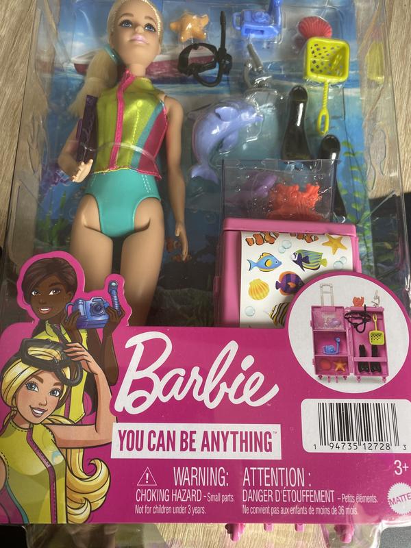 Barbie Marine Biologist Doll and Accessories Mobile Lab Playset