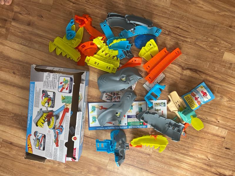 Customer carousel item 11.