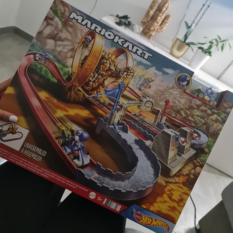 Castillo de bowser online hot wheels