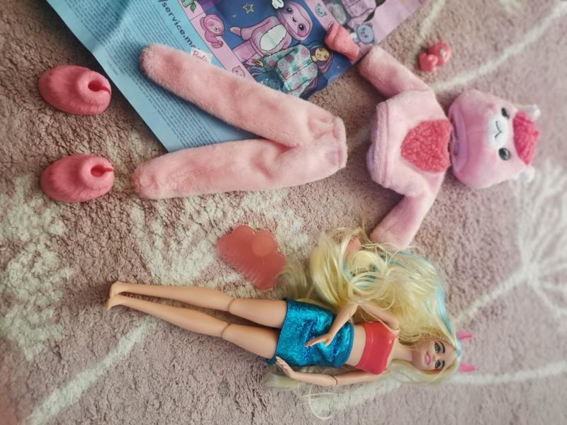 Barbie cutie reveal.