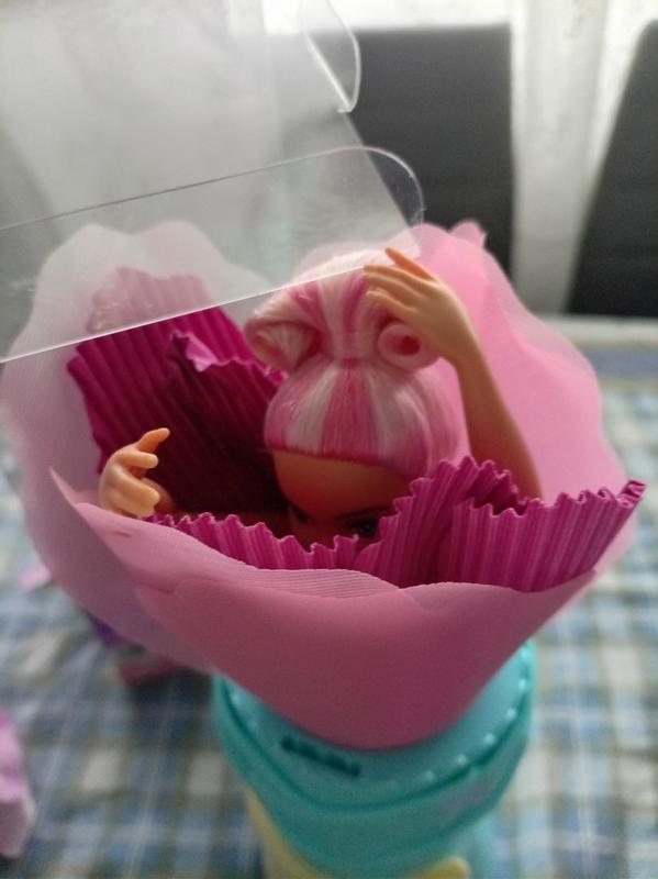 Customer carousel item 13.