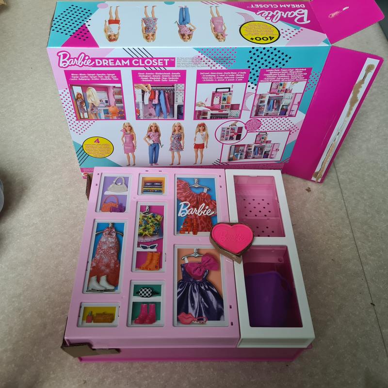 Le dressing de Barbie
