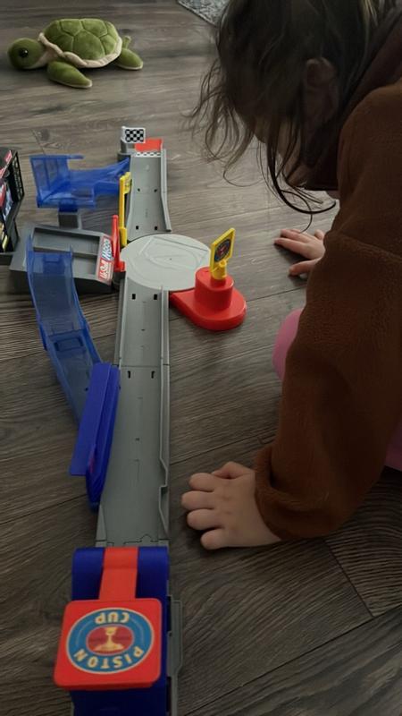 Customer carousel item 5.