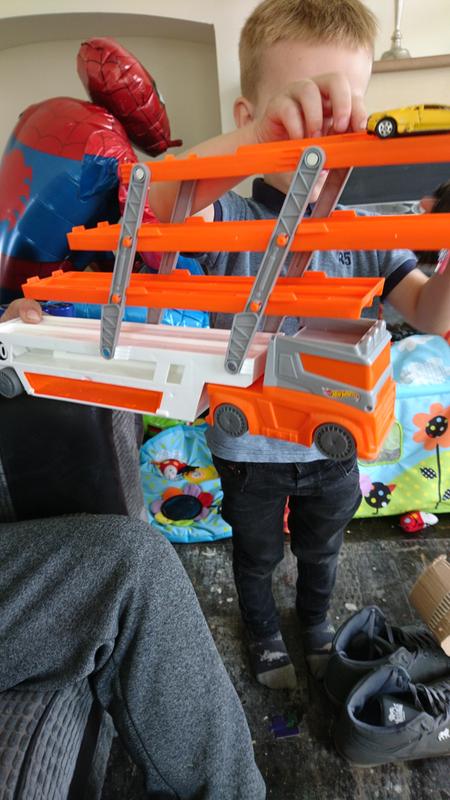 New hot wheels storage truck