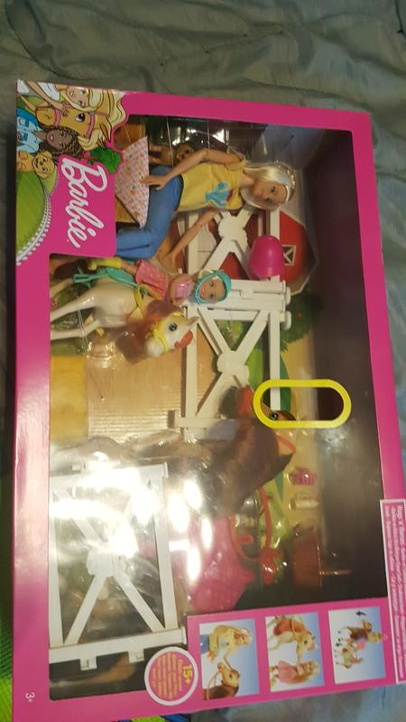 hugs n horses playset