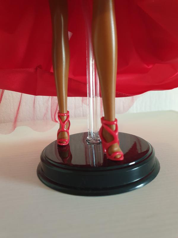 des chaussures trop belles et modernes