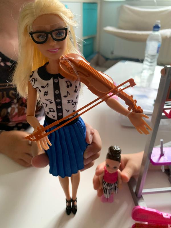 Barbie music teacher doll online