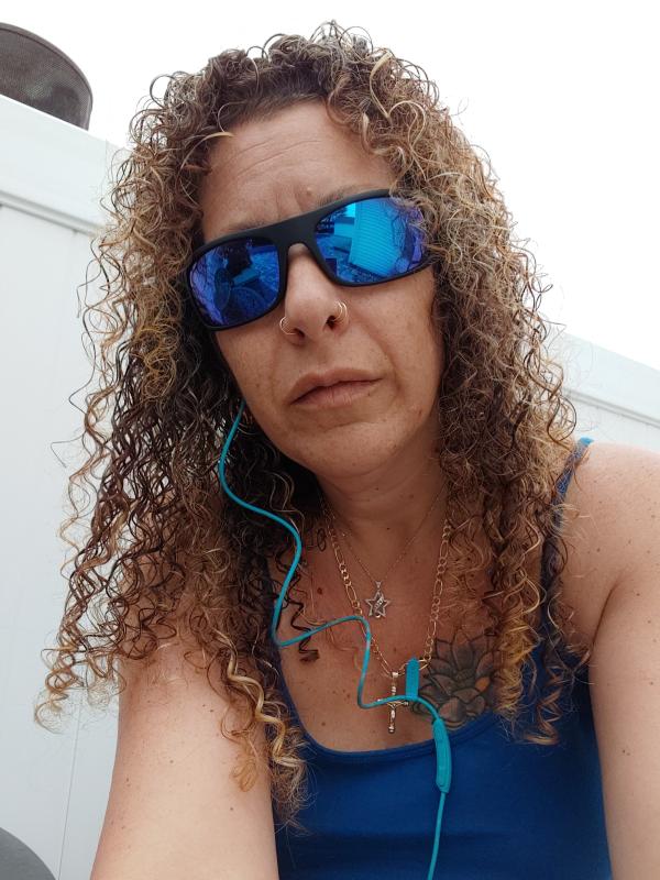 This was an overcast day. But I love that you can't see my eyes.