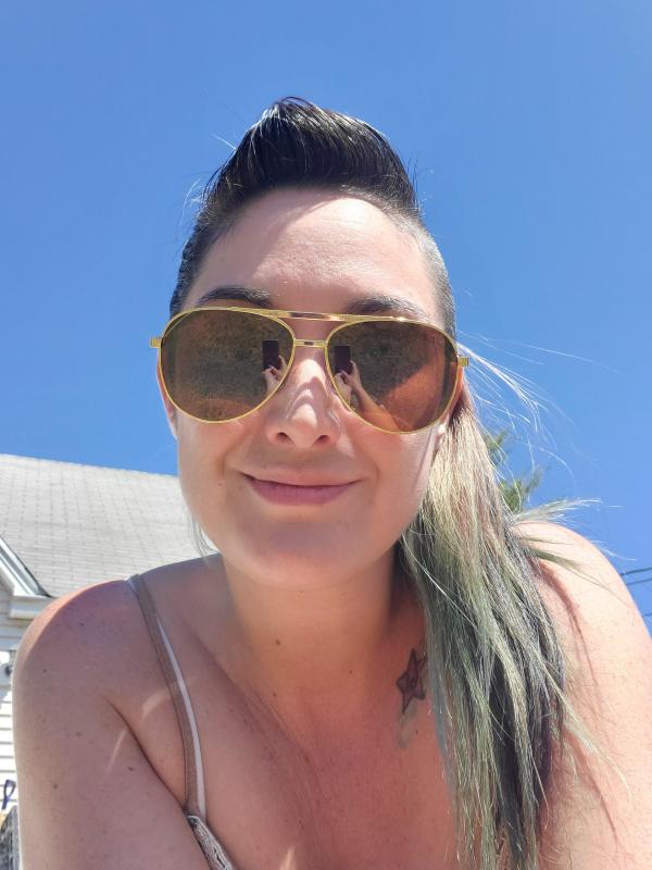 Customer photo for "Awesome glasses!  I love, love, love them."