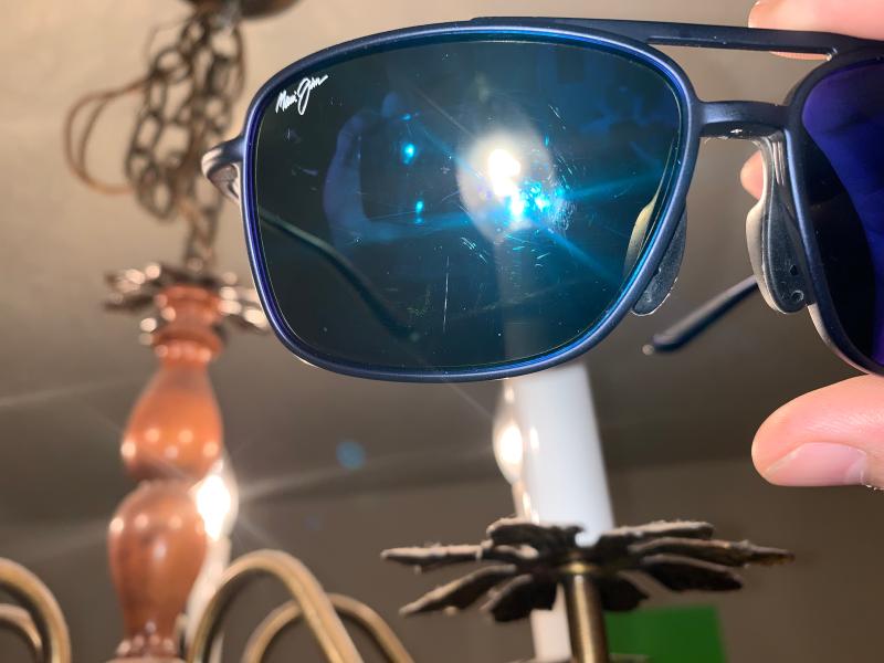 Right lens scratch