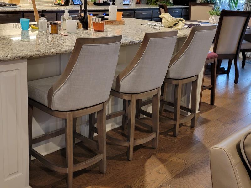 Maven Lane 31in Vienna Bar Stool in Weathered Oak Finish with Sand ...