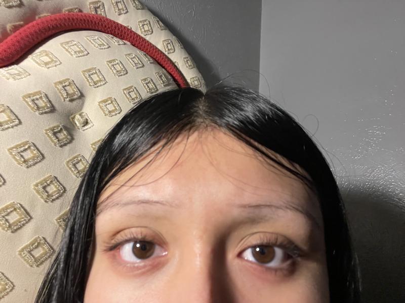 My sisters eyes