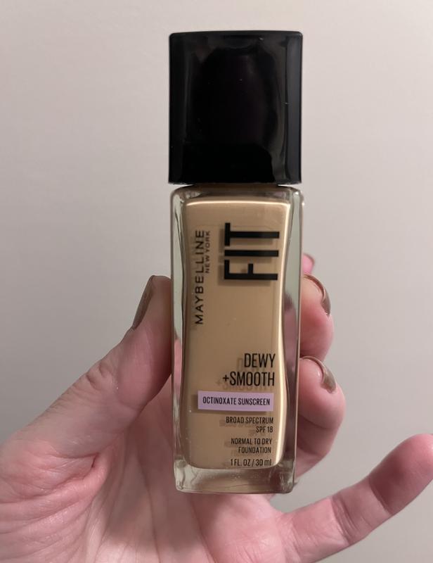 Fit Me dewy smooth foundation Maybelline Master
