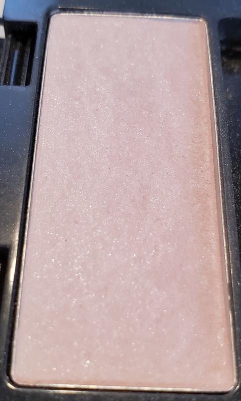ExpertWear eyeshadow in Seashell