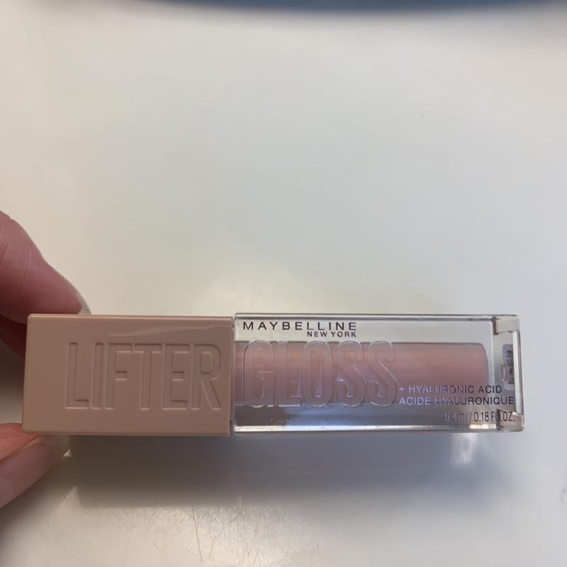 Maybelline Lifter Gloss Lip Gloss Makeup with Hyaluronic Acid, Moon