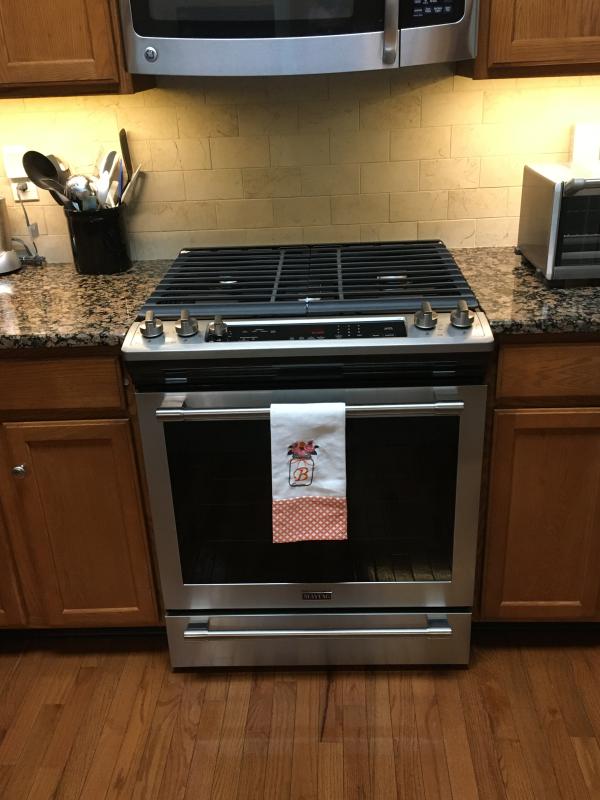 Fingerprint Resistant Stainless Steel 30 Inch Wide Gas Range With