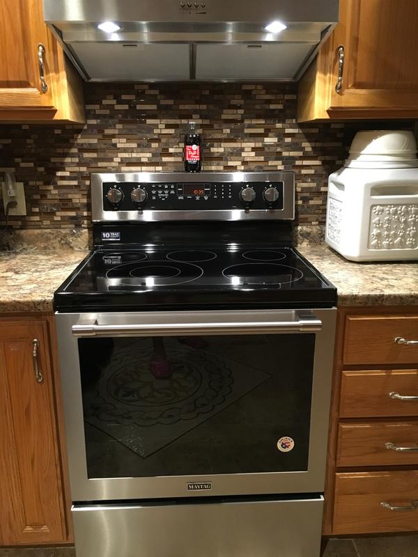 Fingerprint Resistant Stainless Steel 30 Inch Wide Electric Range