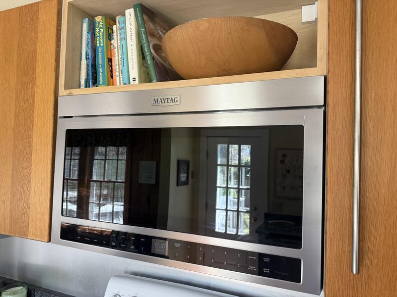 Maytag MMMF8030PZ 30 inch Smart Over-the-Range Toaster Oven