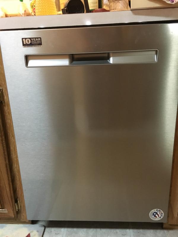 Black Top Control Dishwasher With Powerdry Options And Third Level