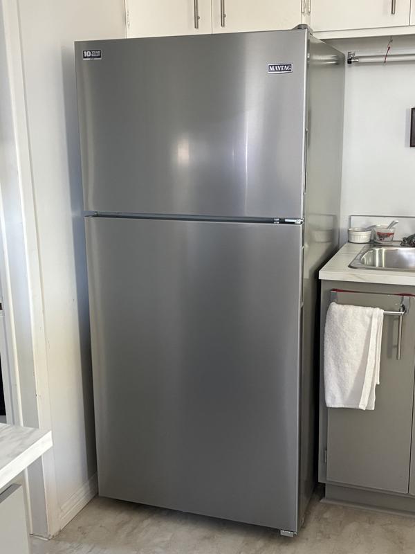 Maytag 18 cu. ft. Top Freezer Refrigerator in Black MRT118FFFE