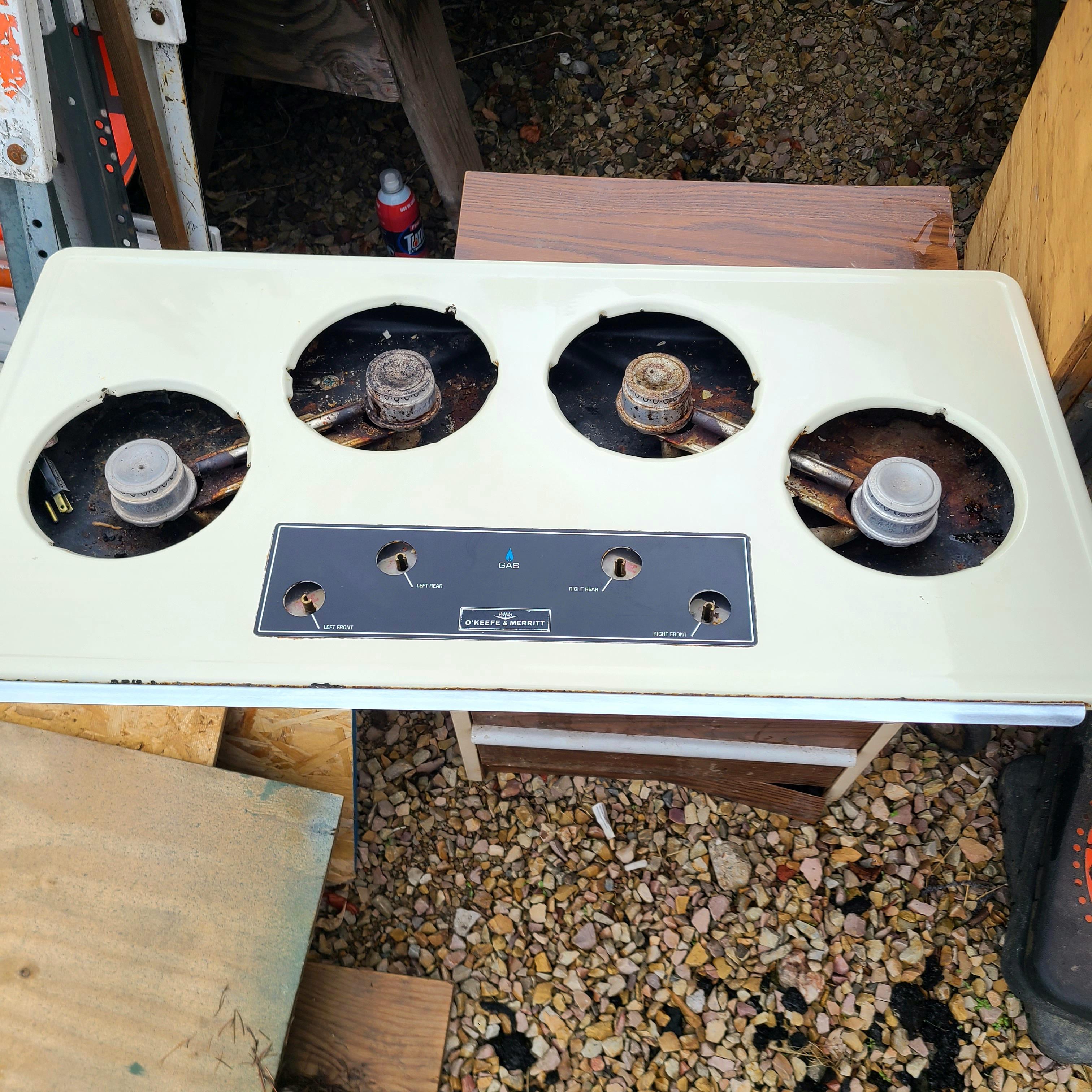 Image 3 of 3